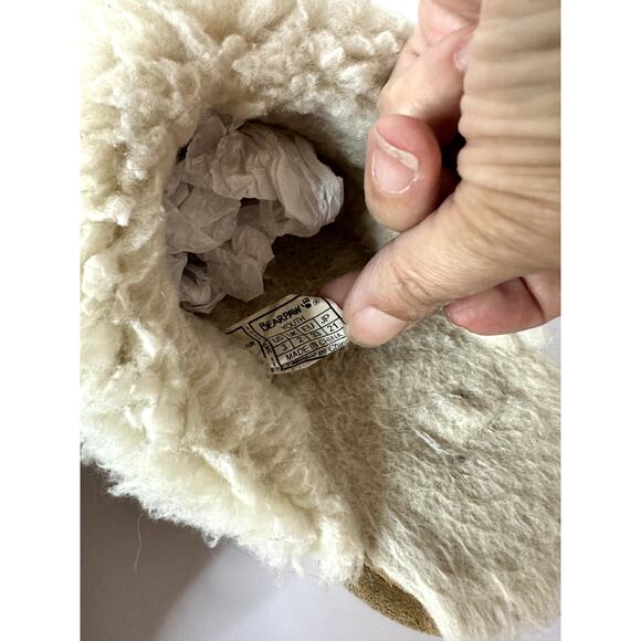 Bearpaw Girls Slippers – Tan Suede Slip-On House Shoes (Size US 3) - Picture 6 of 6